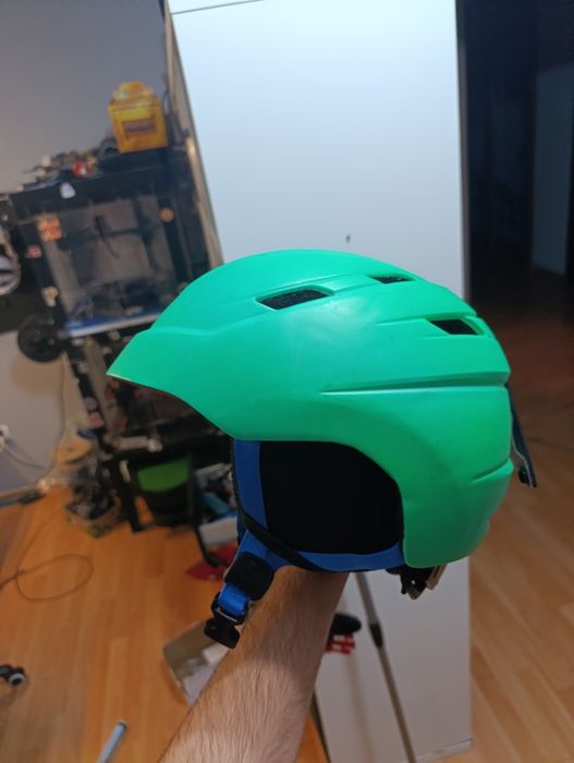 Kask narciarski dziecięcy