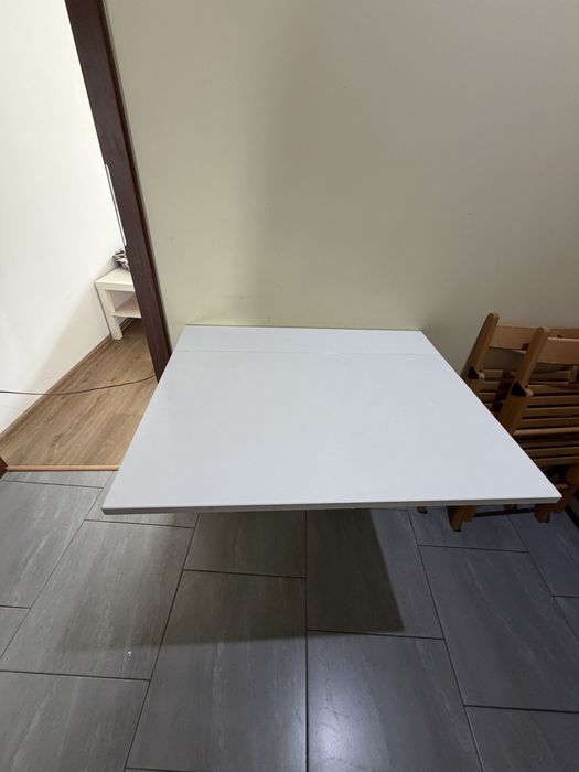 Biały składany stolik / blat ścienny kuchenny ok. 75 × 65 cm