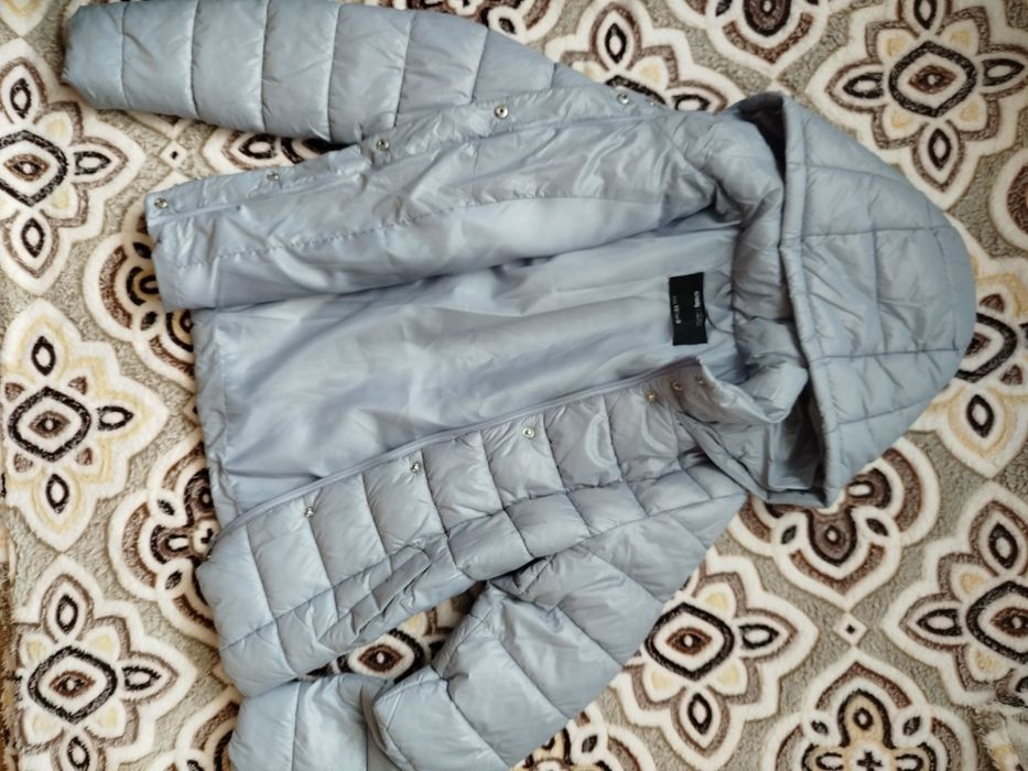 Продам жіночу куртку Sinsay