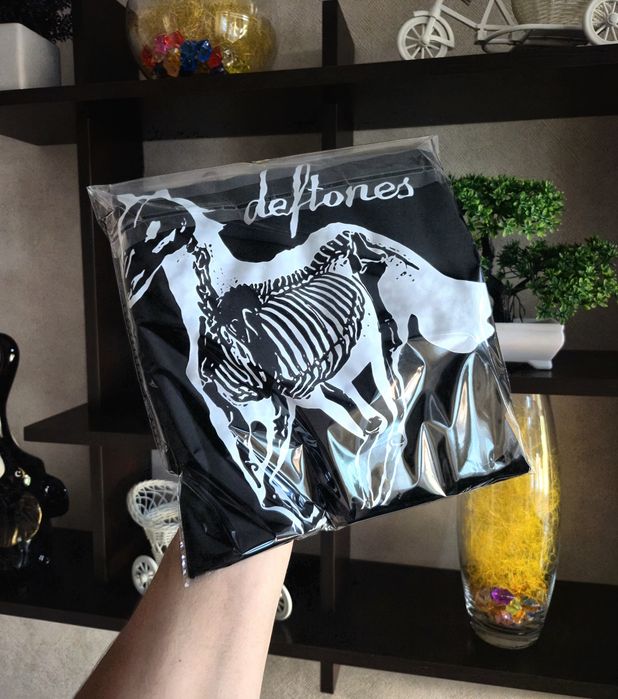 Футболка Deftones