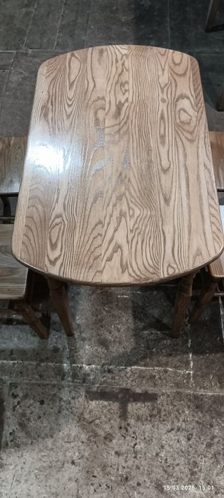 Комплекти,табурети.Дуб.Ясен.