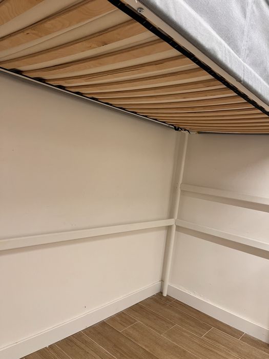Cama alta IKEA VITVAL