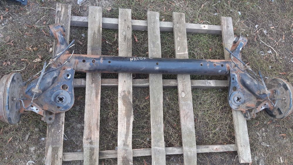 oś tylna ABS belka Mazda 2 II 07-14r do montażu