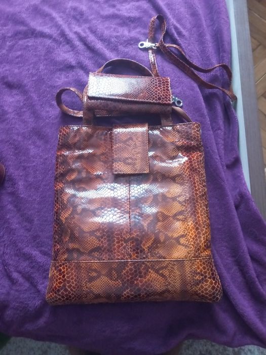 Продам сумку з натуральної зміїної шкіри