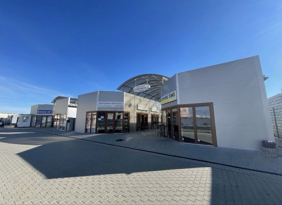 Продам комерційне приміщення біля 7 небо