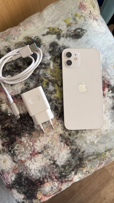 Iphone 12 branco