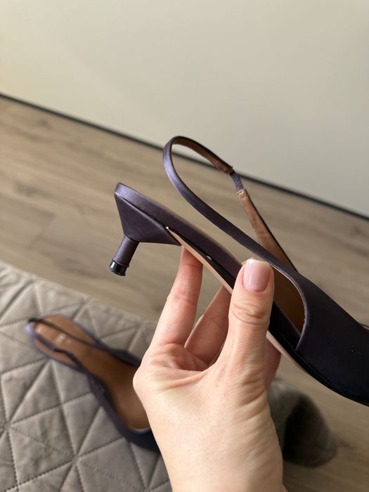 Туфлі Zara сатинові
