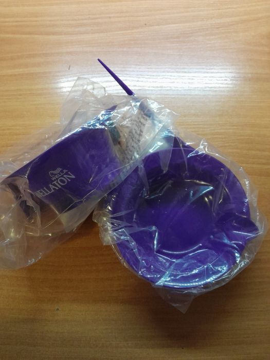 Мыска и кисточка парикмахерская