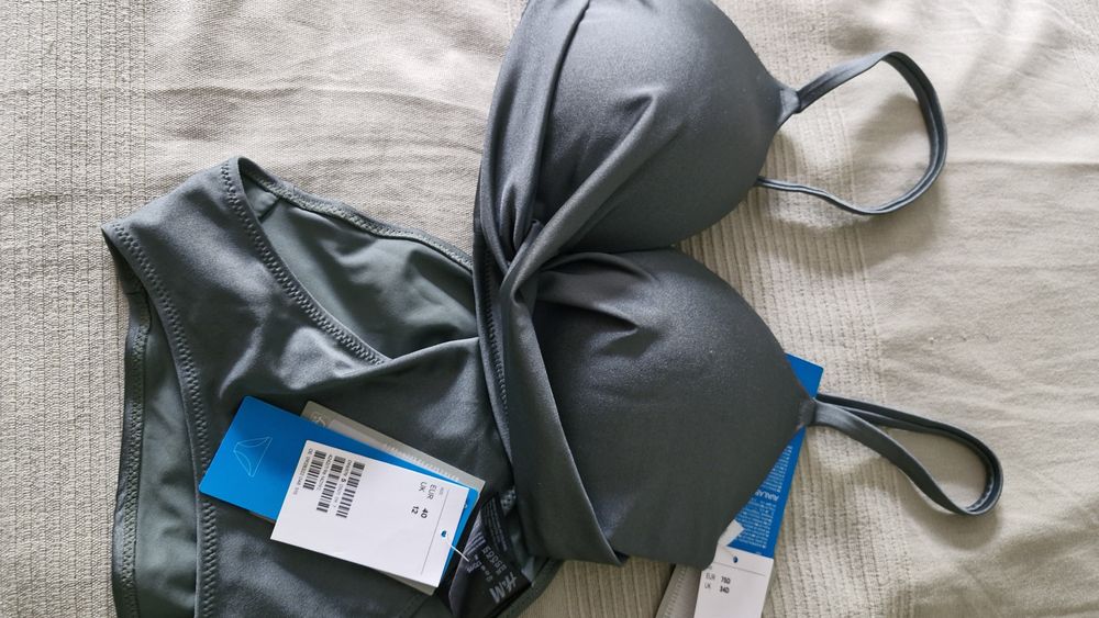H&M, r. 40/75d. 2cz. Kostium kąpielowy. Nowy.