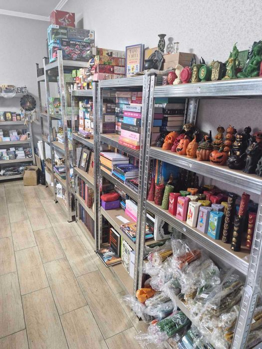 Продається торговий бізнес зі складом товару. Окупність 8-14 місяців.