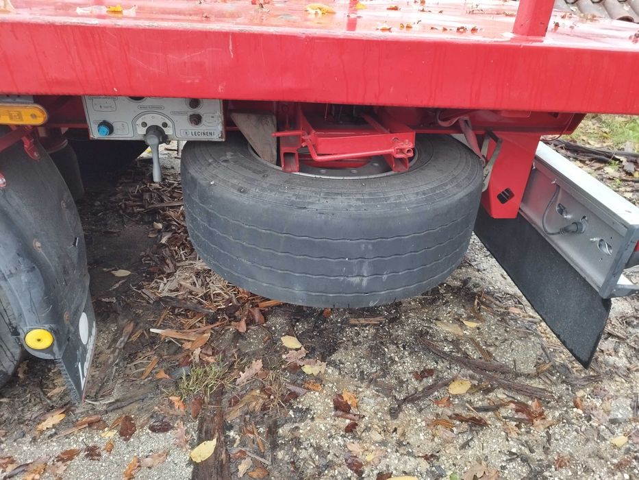 Reboque 5 estivas/porta contentores