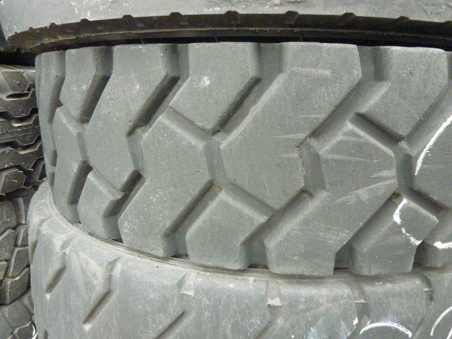 Opona używana przemysłowa 12,00R20 12.00-20 HAULER LT HIP4; 350zł C209