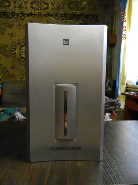 Сабвуфер.   Dual