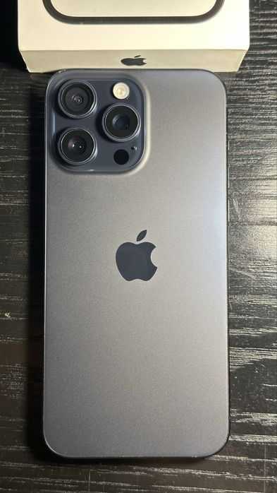 iPhone 15 Pro Max 256 GB (eSIM), темно-синій