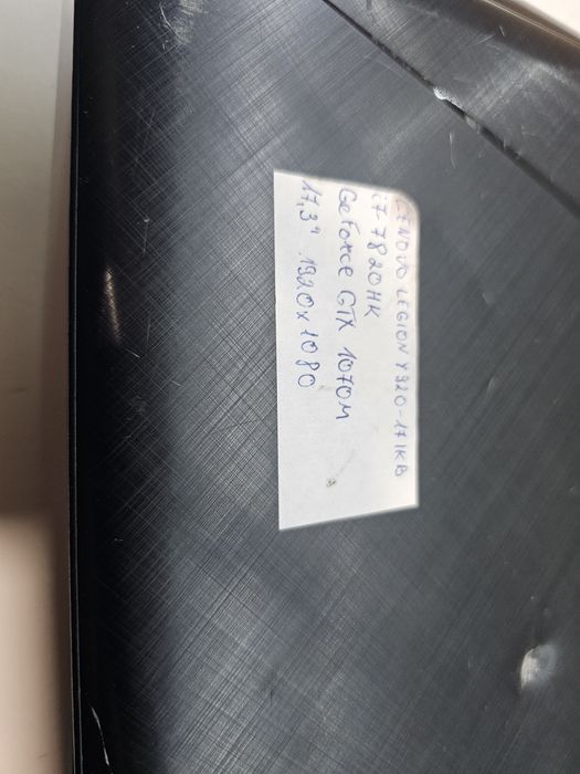 Ігровий ноутбук Lenovo Legion Y920-17IKB (i7-7820HK, GTX 1070)