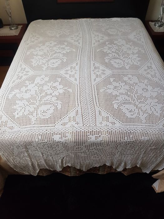 Colcha edredom em crochê.