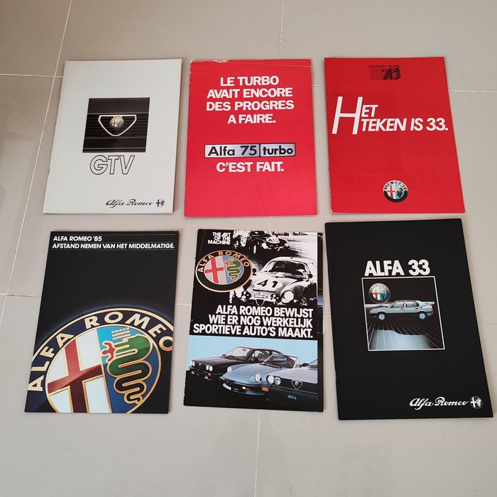 Vendo catálogos/panfletos Alfa Romeo