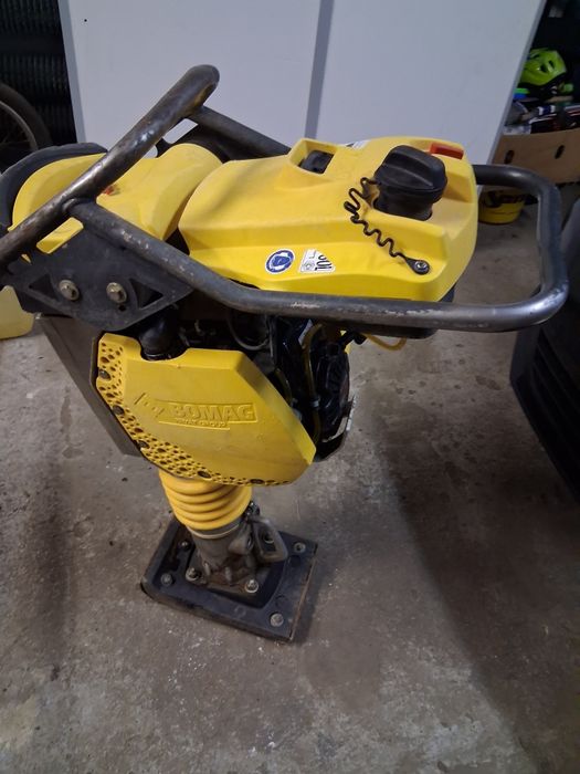 Zagęszczarka skoczek BOMAG BT60