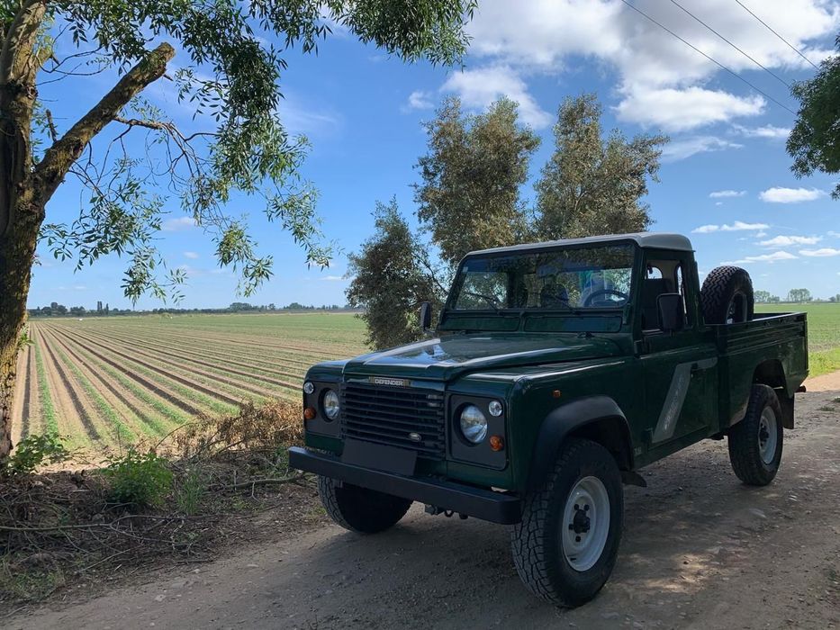Land Rover Defender 90 2.5 TDi Metal Top