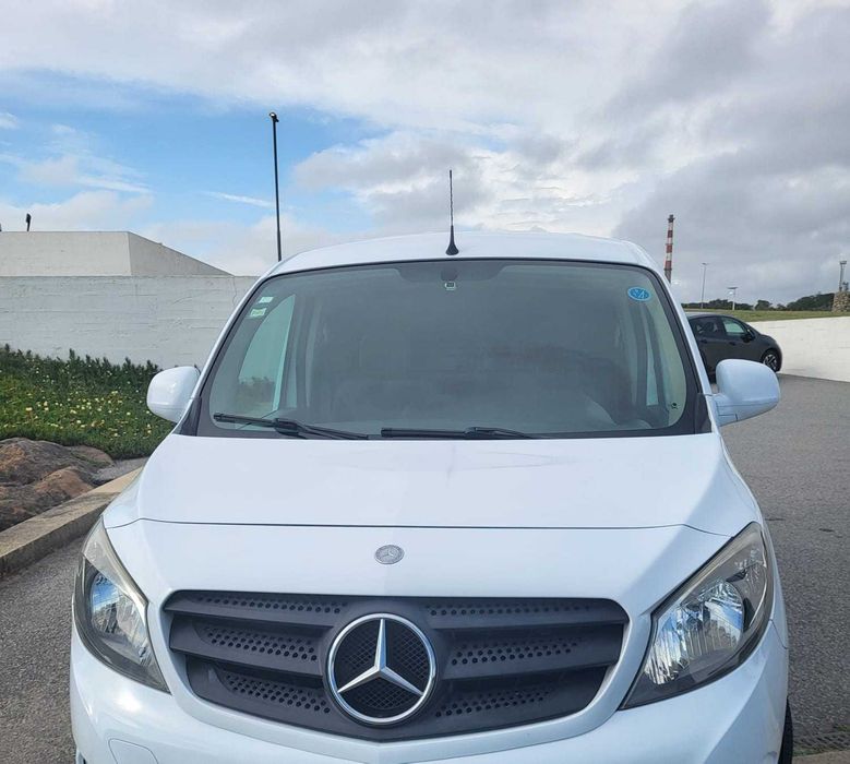 Carrinha Mercedes