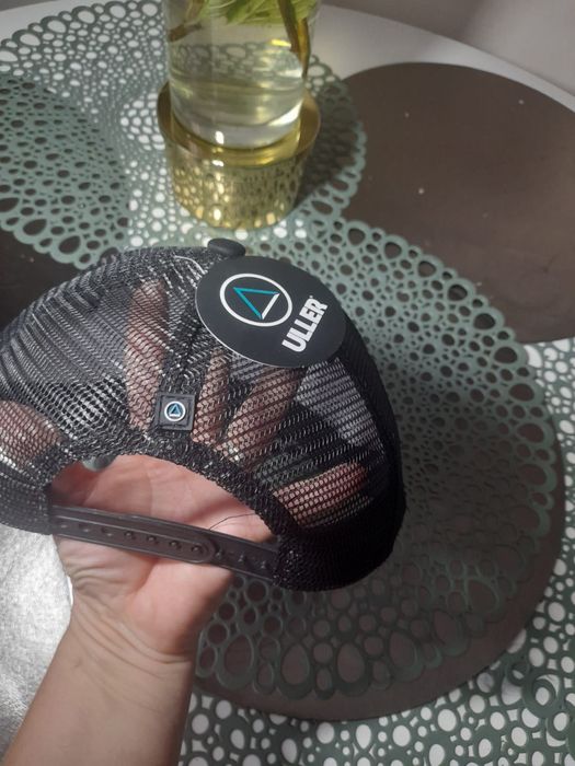 Czapka z daszkiem