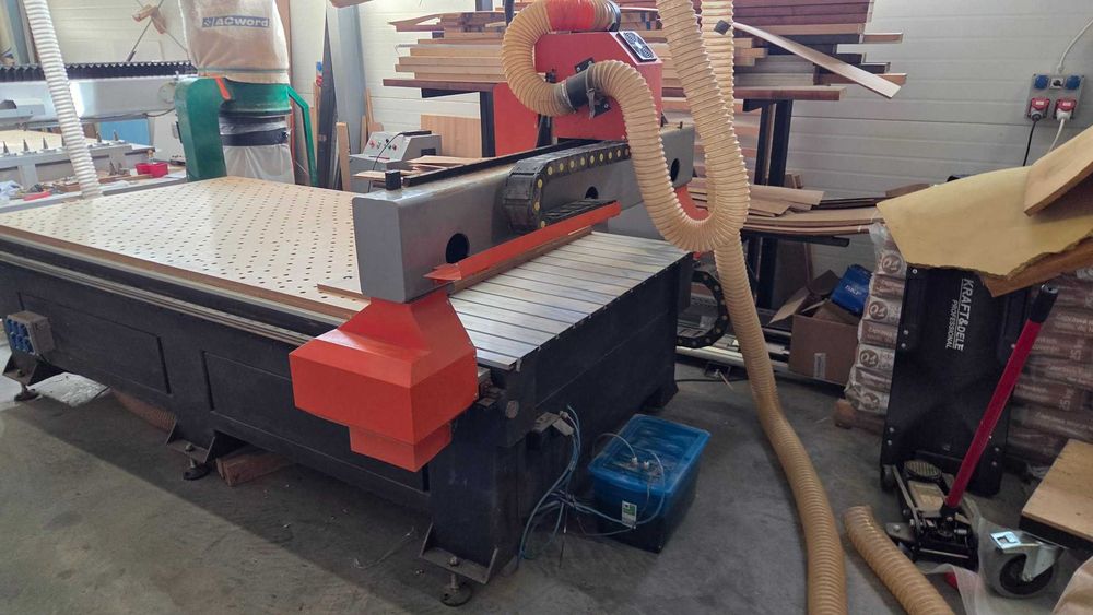 Ploter frezujący cnc Sarnox 1325