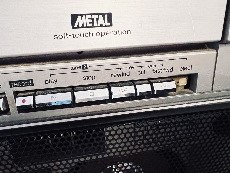 Магнитафон Sharp GF-777  легендарный