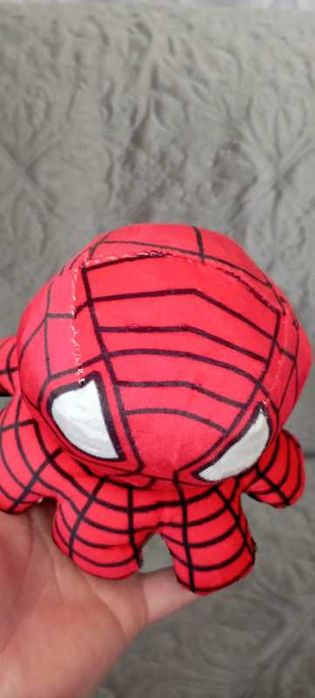 Maskotka pluszowa Ośmiorniczka zmieniająca nastrój Spider-Man