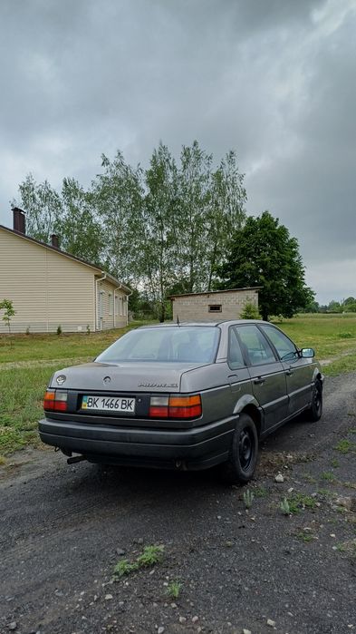!Продаж/Обмін!Volkswagen Passat 1.8