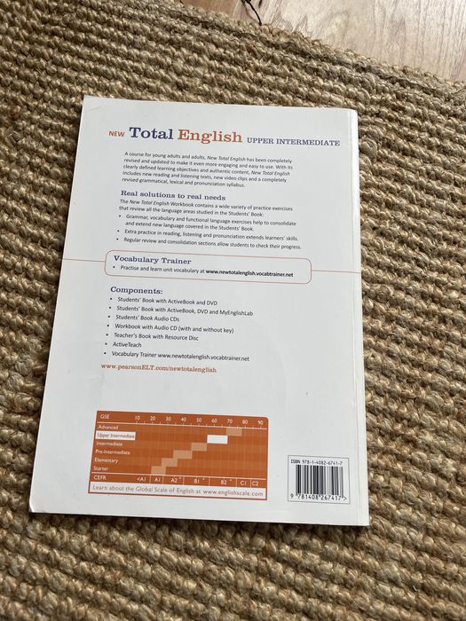 Manual e livro de exercicios Total English B2