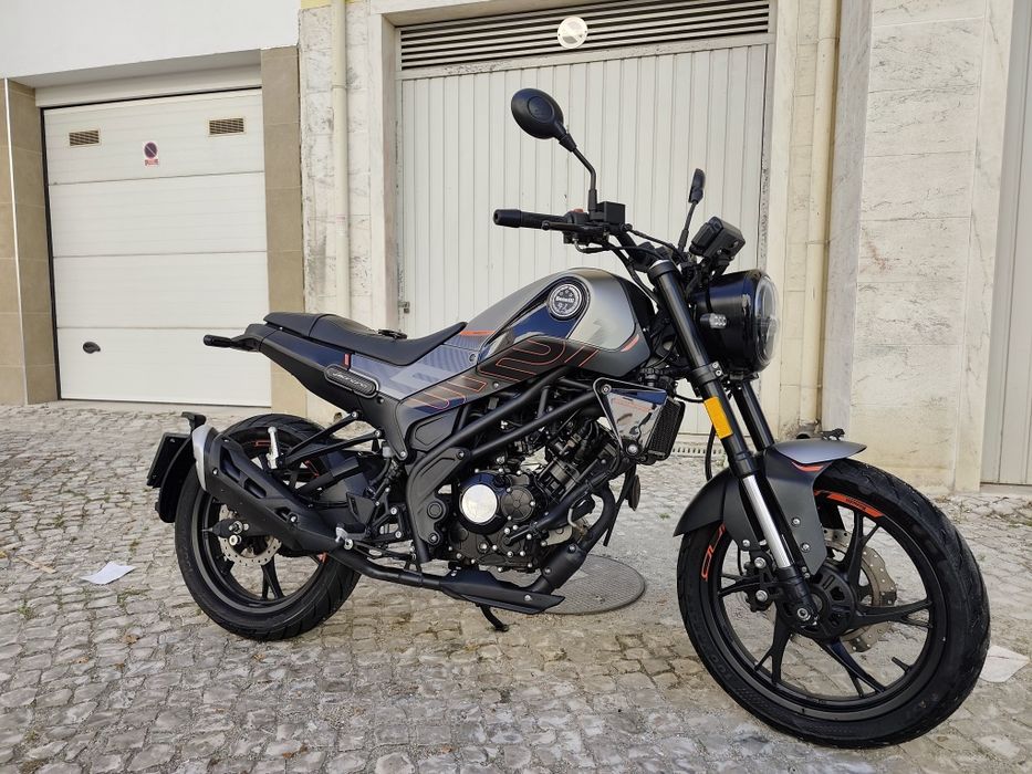 Benelli Leoncino 125cc 2023