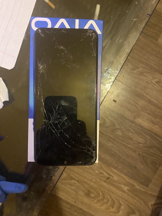 VIVO y11s z rozlanym ekranem