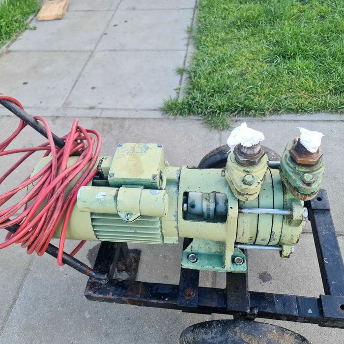 Zbiornik Hydroforowy pompa 230V