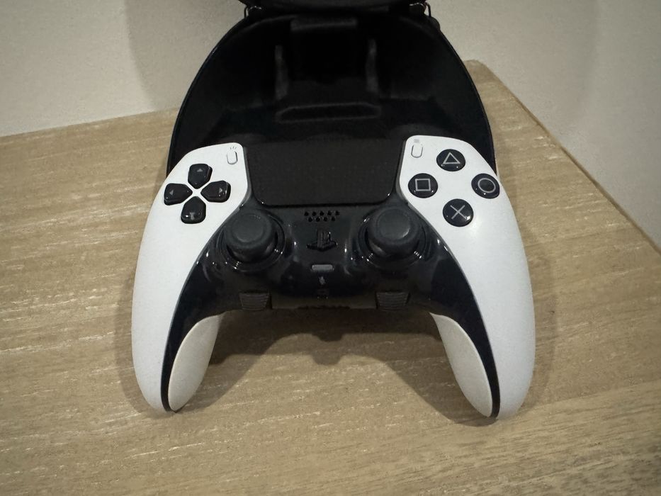 Comando Dualsense edge ps5 . . .