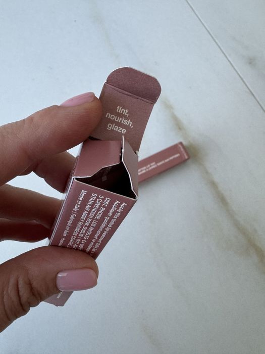 Rhode błyszczyk Peptide Toast regenerujący nawilżający