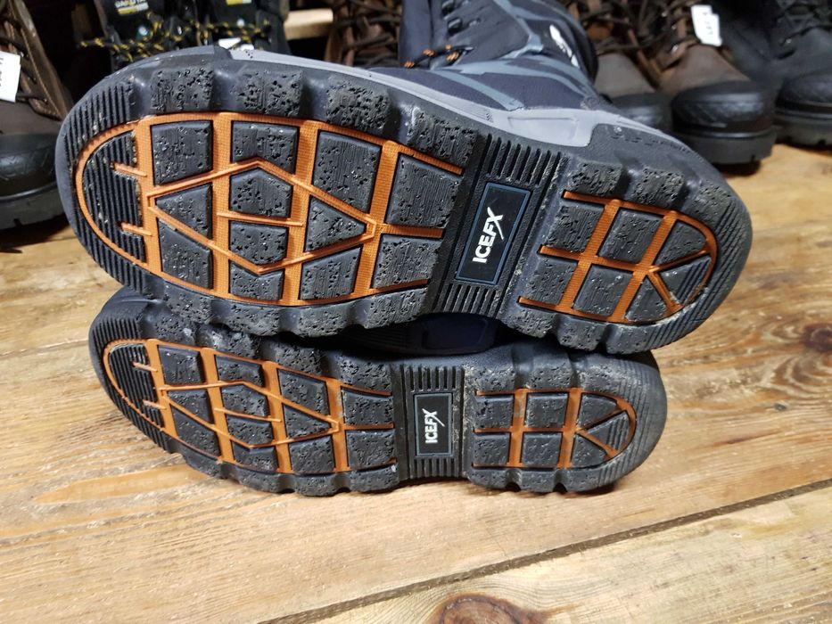 Buty robocze HELLY HANSEN rozm 42 wkł 27 cm S3