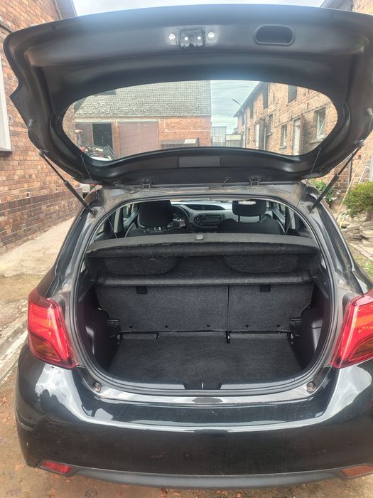 Toyota Yaris 2014