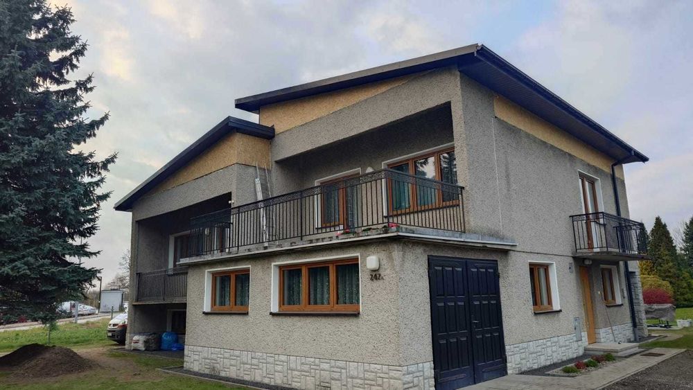 Dach podbitka wiata taras stajnia rynny adaptacja poddasza podłoga