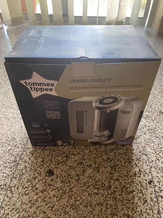 Preparador biberões Tommee tippee POR ESTREAR