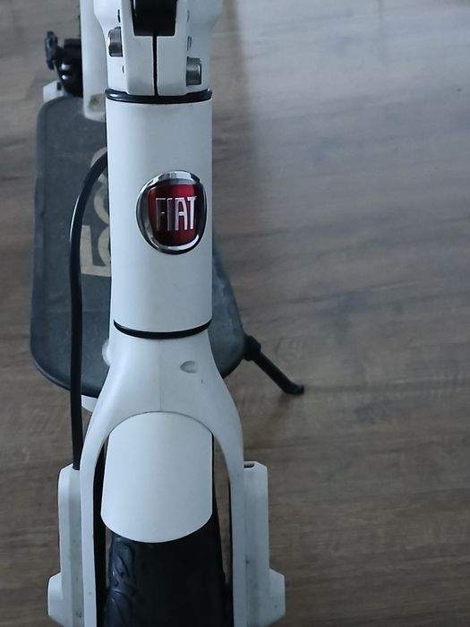 Hulajnoga  elektryczna Fiat 500