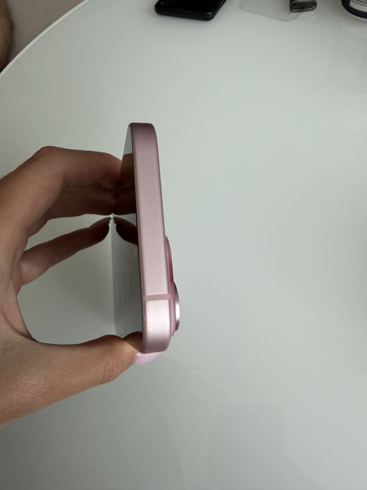 Iphone 15  128 gb różowy