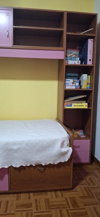 Vendo quarto menina em excelente estado