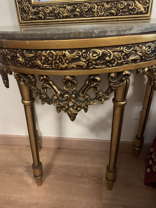 Conjunto mesa e espelho restaurados