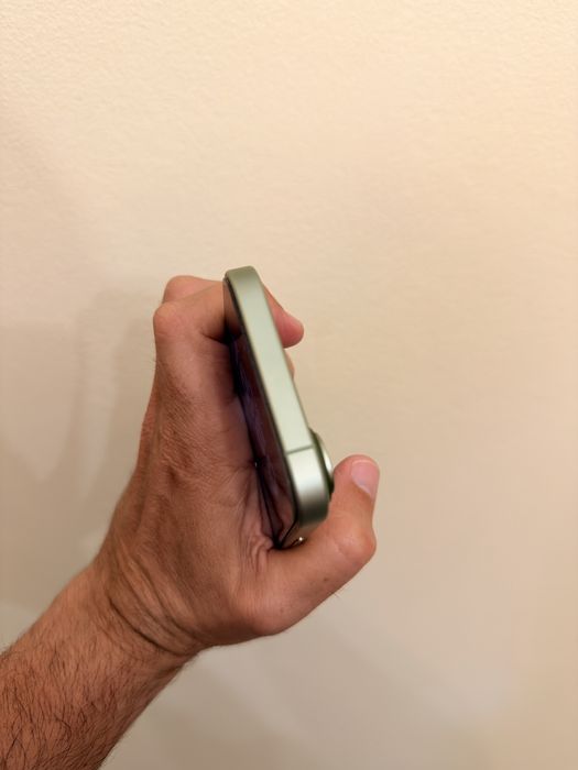 IPhone 17 256Gb
