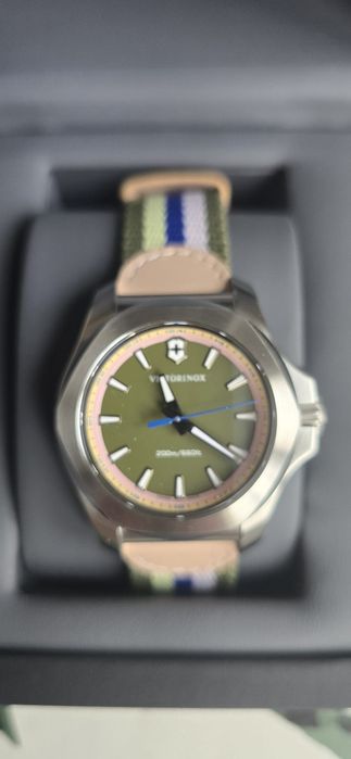 Zegarek Victorinox I.N.O.X. V