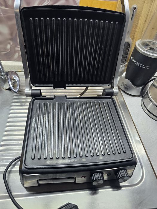 Електрогриль Vitek  BT-2681, 2800Вт