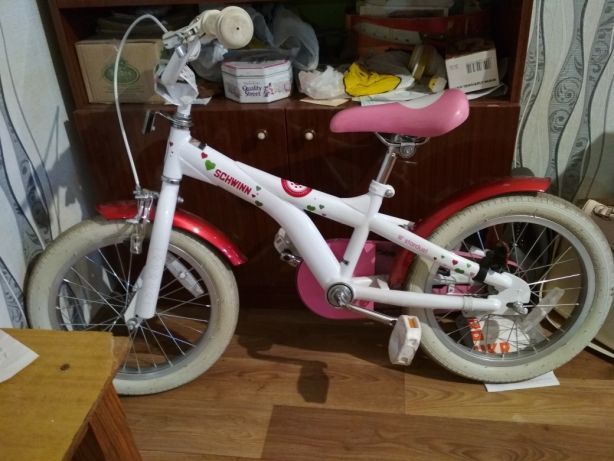 Продам детский велосипед Schwinn колеса 16, есть доп. колеса!!!