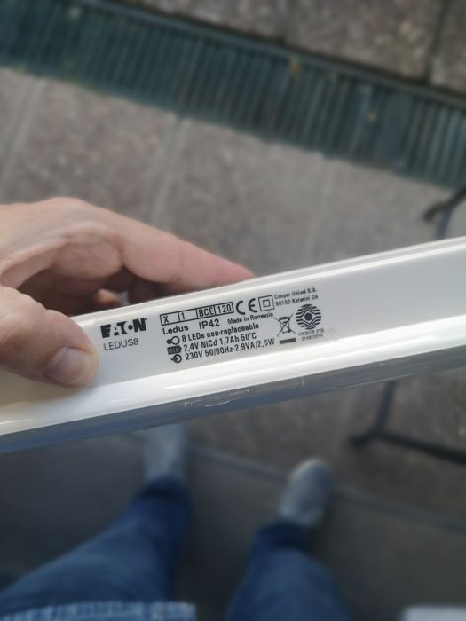 Luz de emergência led