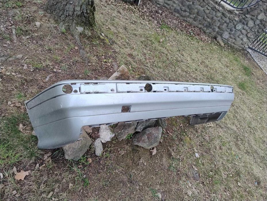 Oddam za darmo zderzak plastikowy