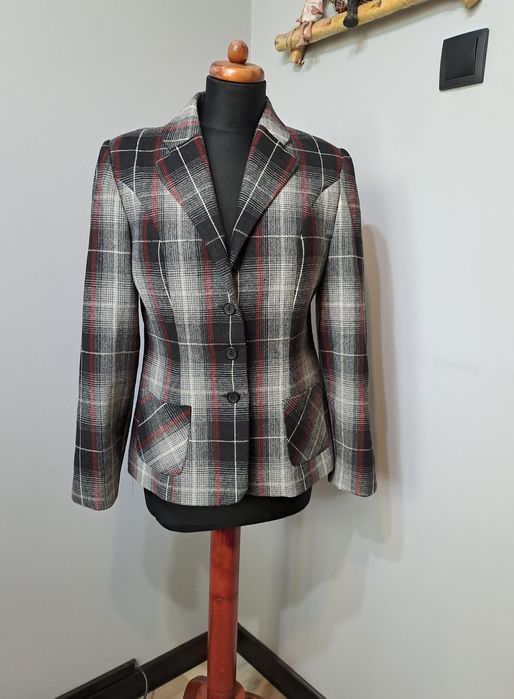 Wełniana marynarka w kratkę 40 L